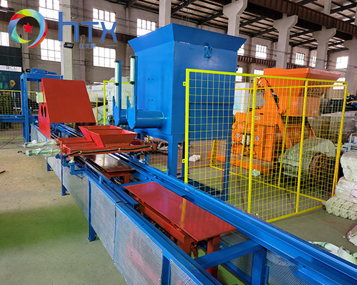 Plastic Paver Production Line Computerized Control Wall Panel Production Equipment