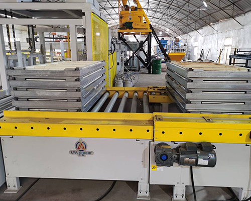 37.6KW Efficient Concrete Dosing Machine Artificial Stone Manufacturing Machine